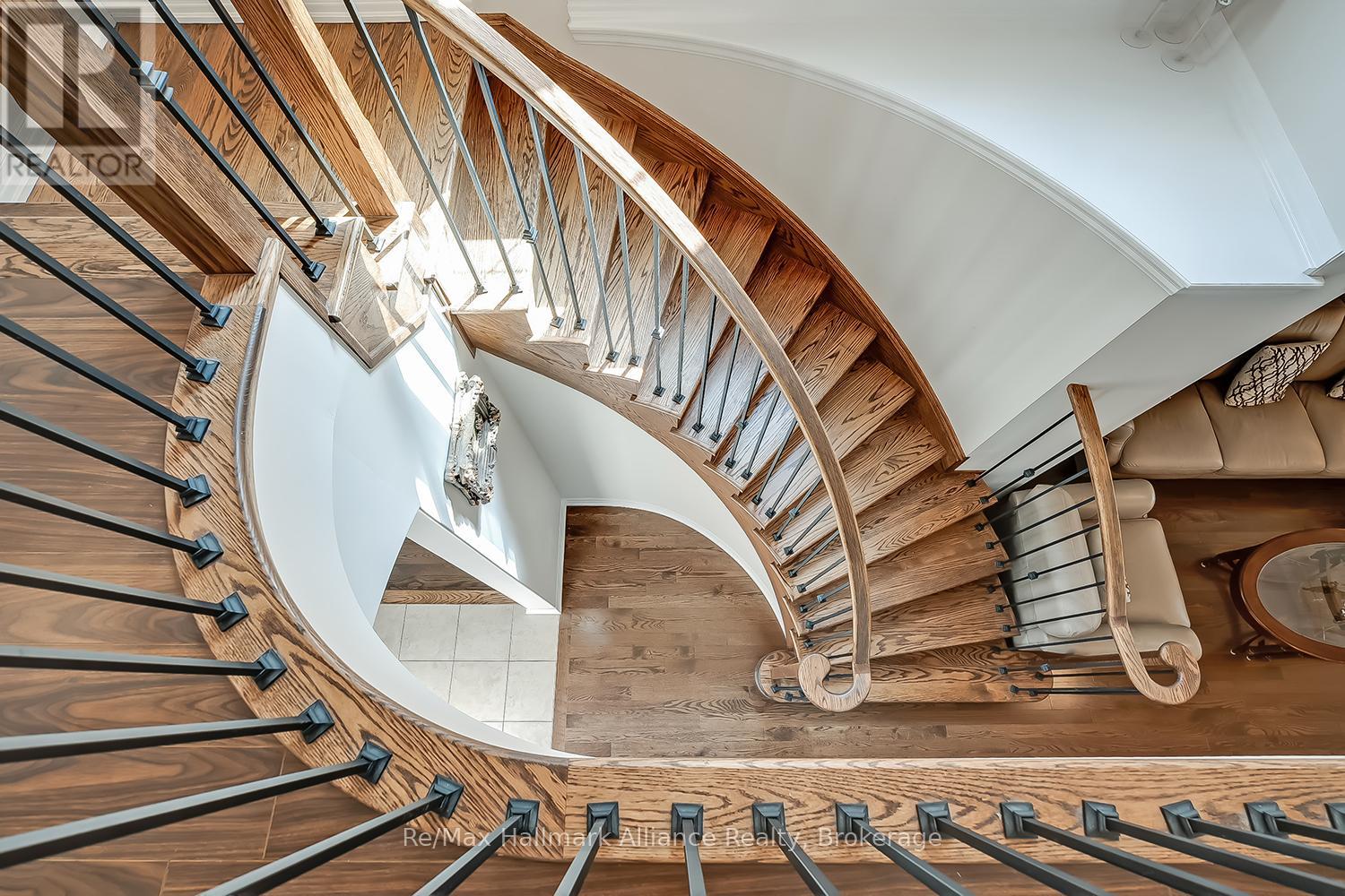 177 Sixteen Mile Drive, Oakville, Ontario  L6M 0T7 - Photo 19 - W12455075