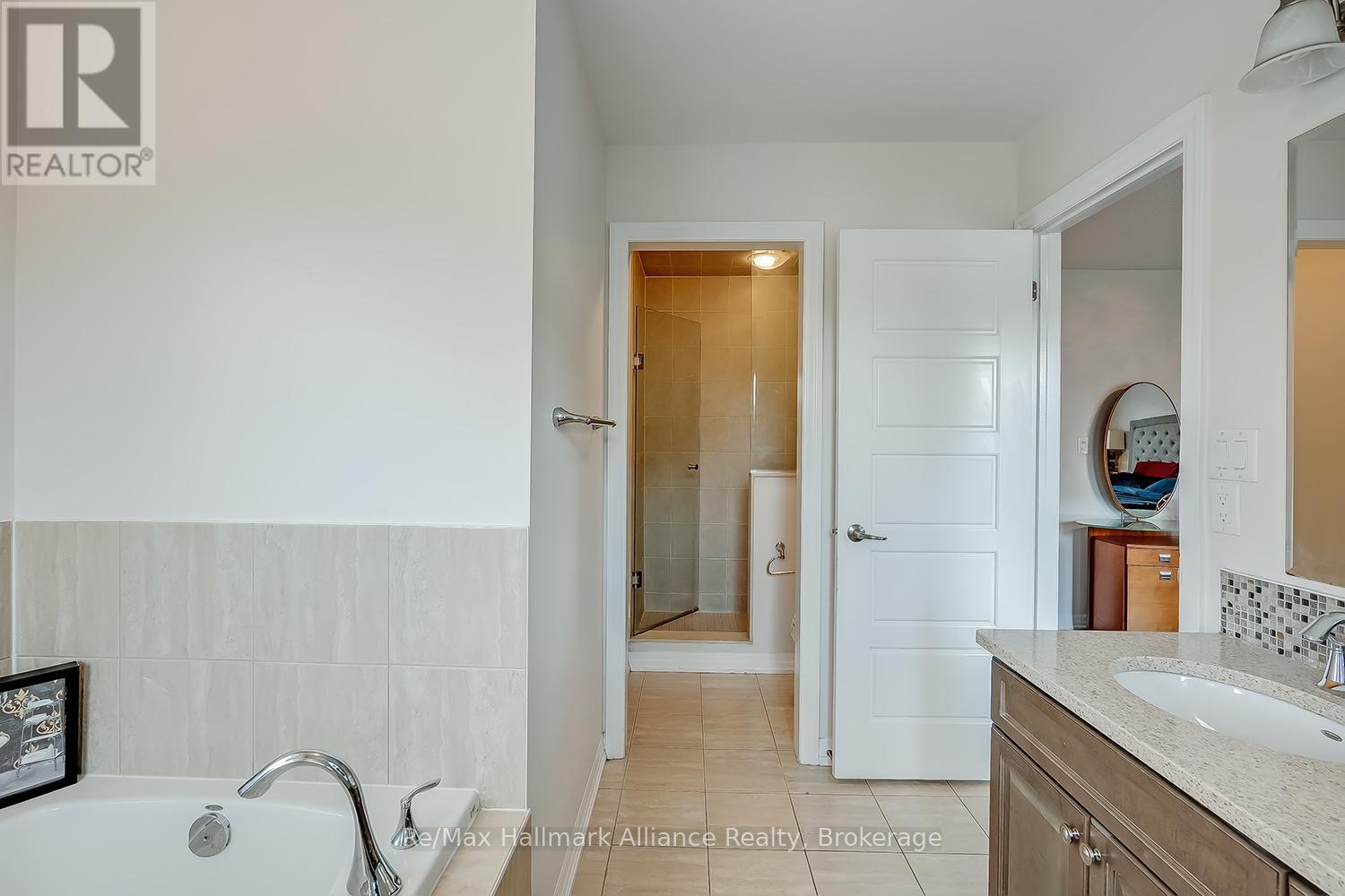177 Sixteen Mile Drive, Oakville, Ontario  L6M 0T7 - Photo 23 - W12455075