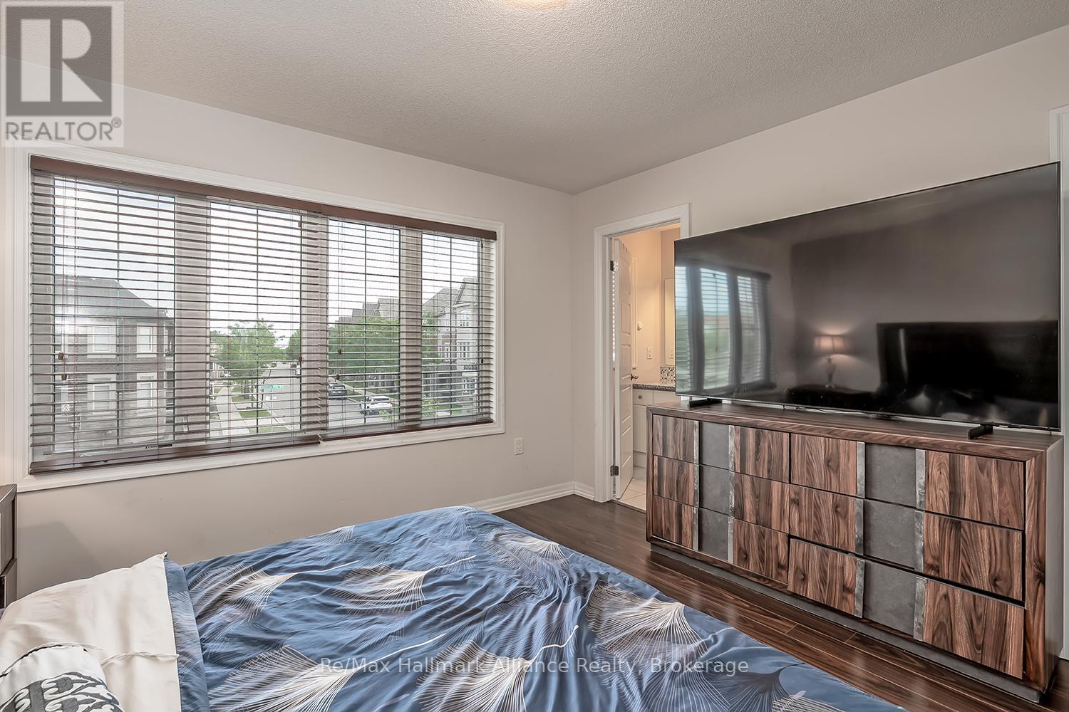 177 Sixteen Mile Drive, Oakville, Ontario  L6M 0T7 - Photo 31 - W12455075