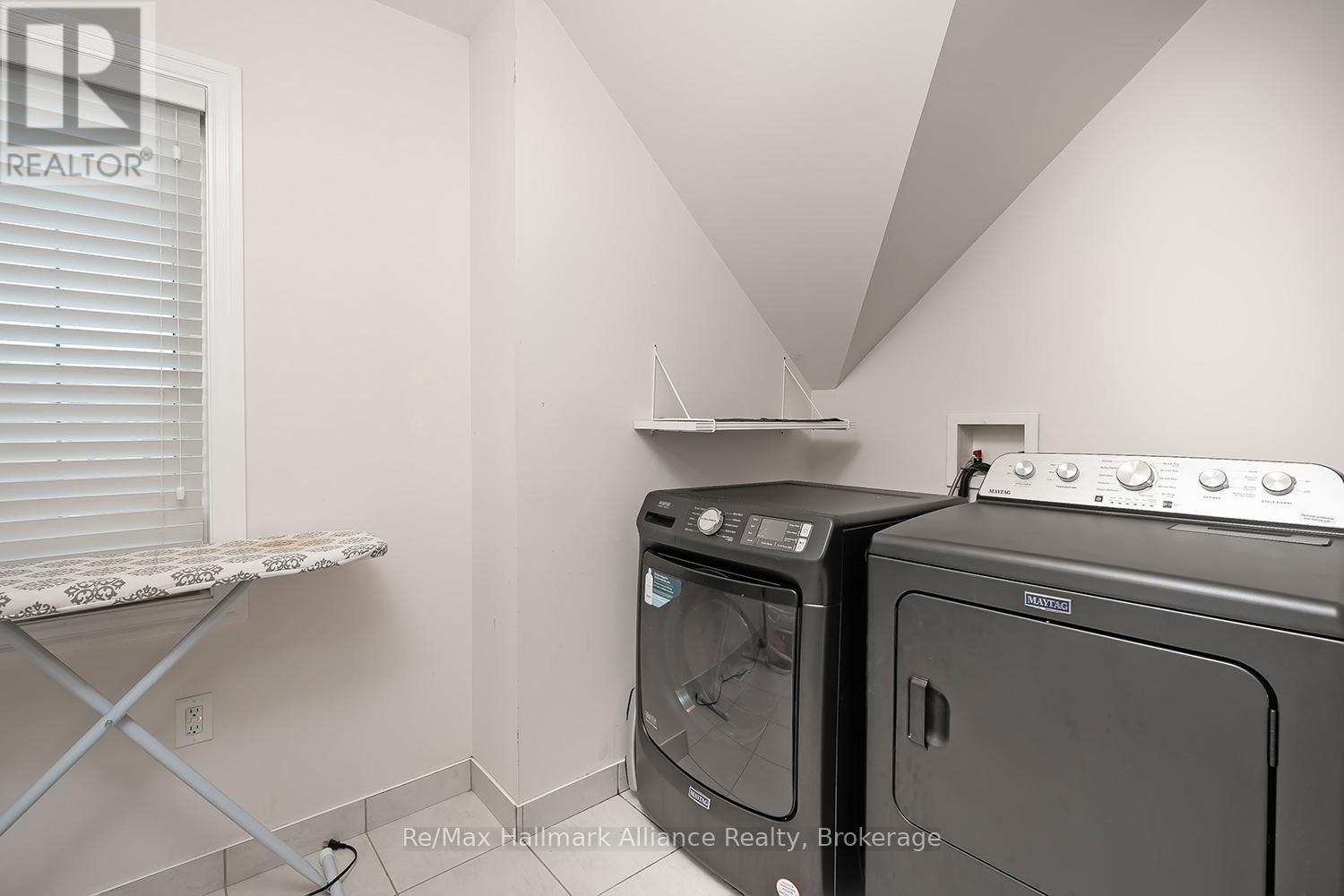 177 Sixteen Mile Drive, Oakville, Ontario  L6M 0T7 - Photo 33 - W12455075