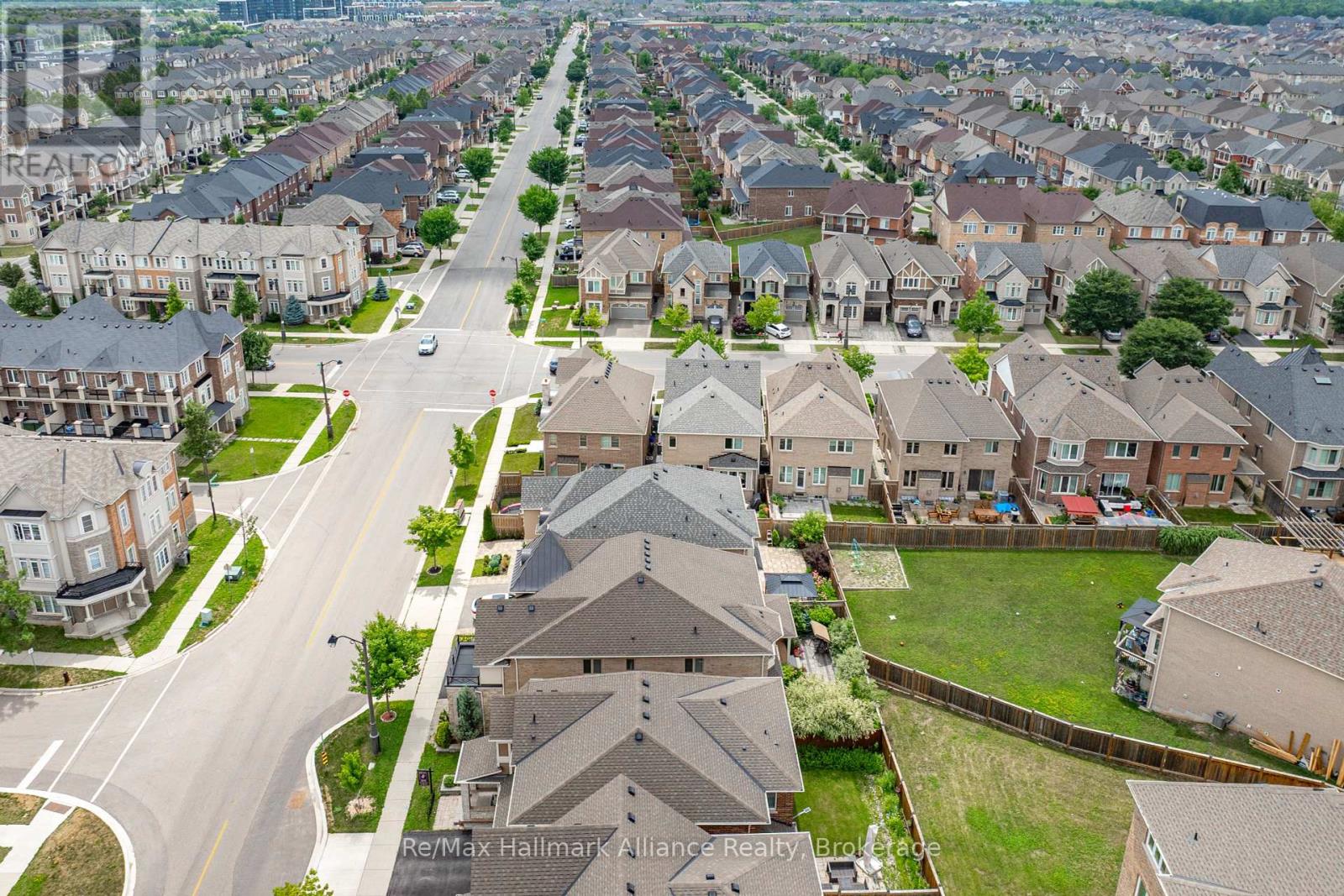 177 Sixteen Mile Drive, Oakville, Ontario  L6M 0T7 - Photo 45 - W12455075