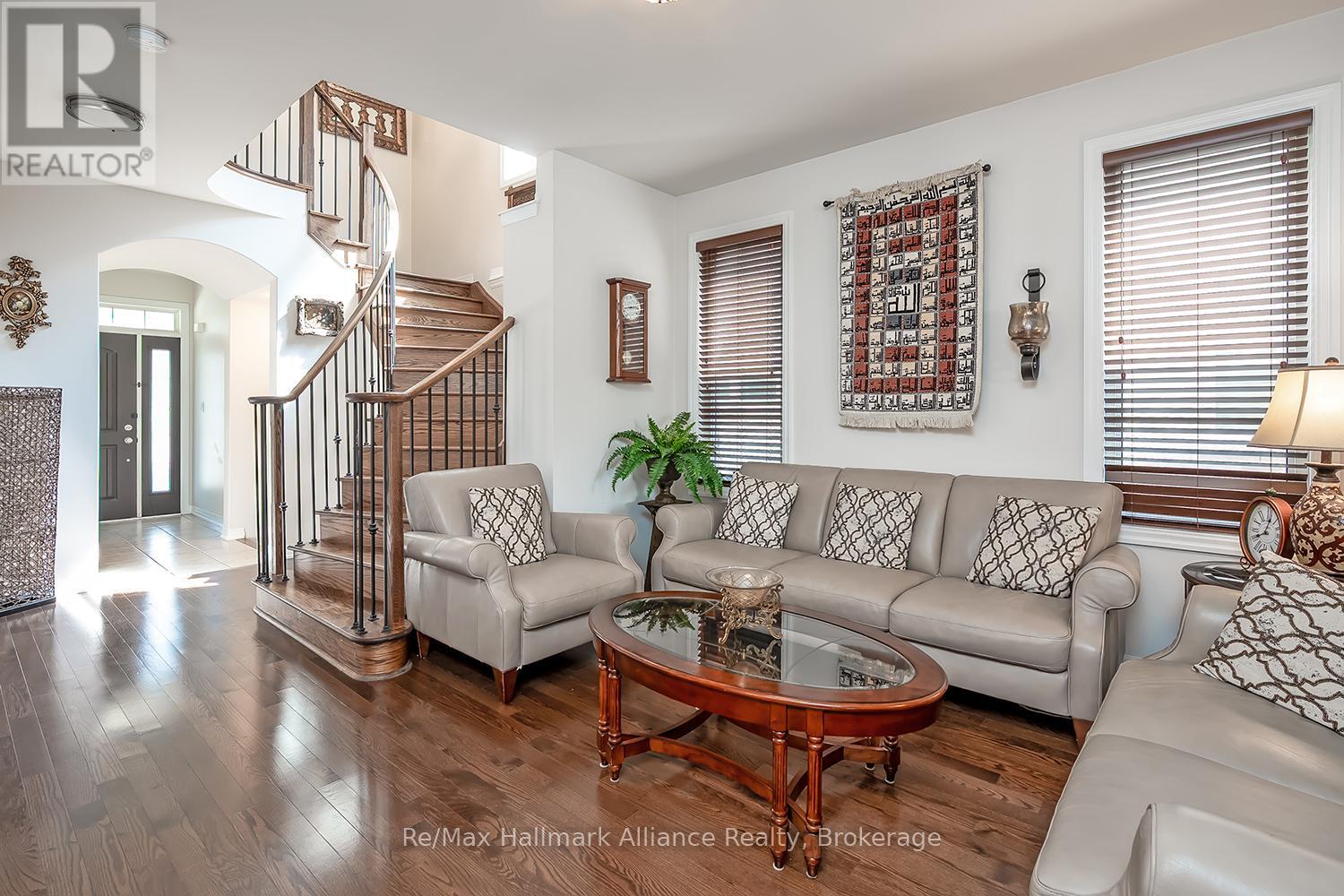177 Sixteen Mile Drive, Oakville, Ontario  L6M 0T7 - Photo 9 - W12455075
