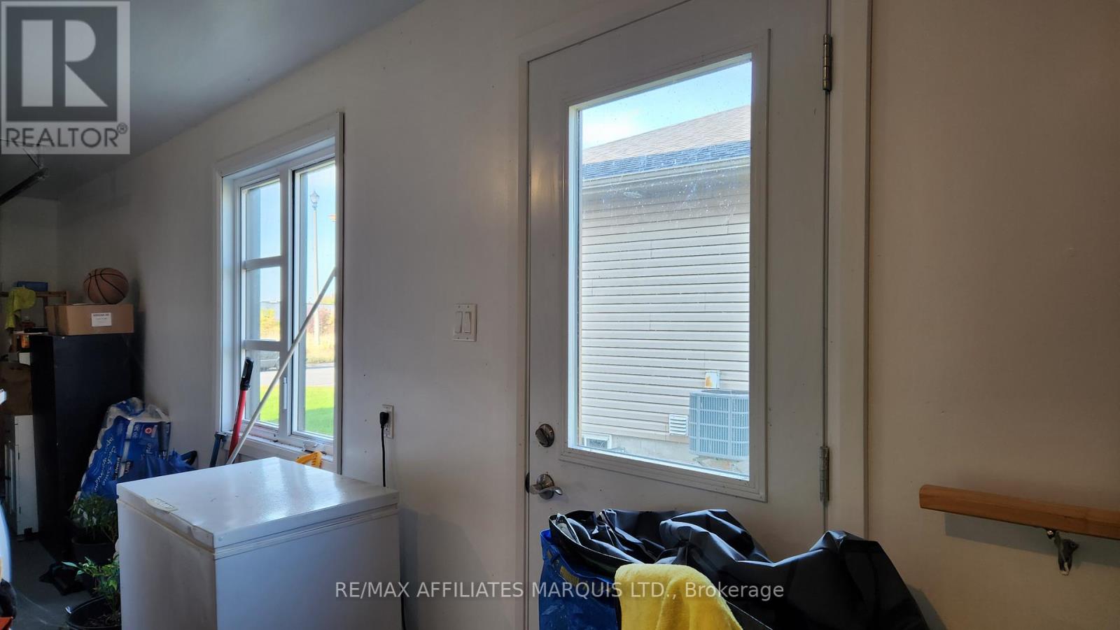 369 Belfort Crescent, Cornwall, Ontario  K6H 0H4 - Photo 19 - X12455163