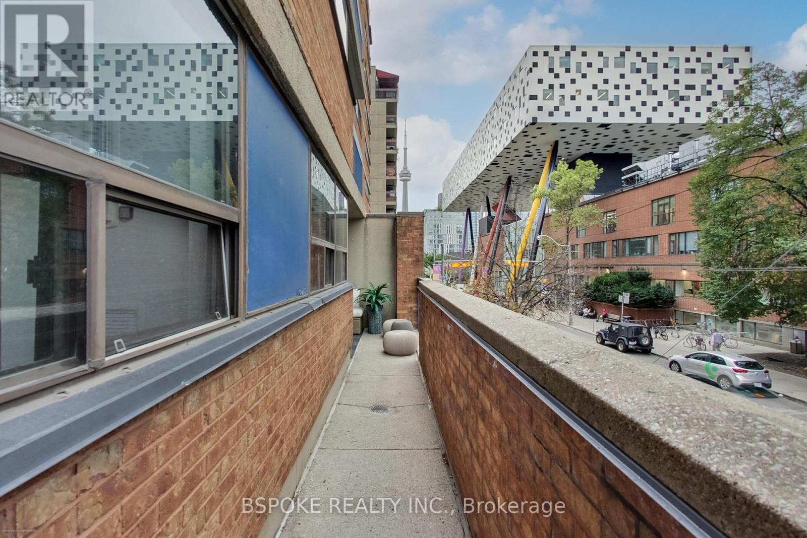 204 - 105 Mccaul Street, Toronto, Ontario  M5T 2X4 - Photo 19 - C12455032