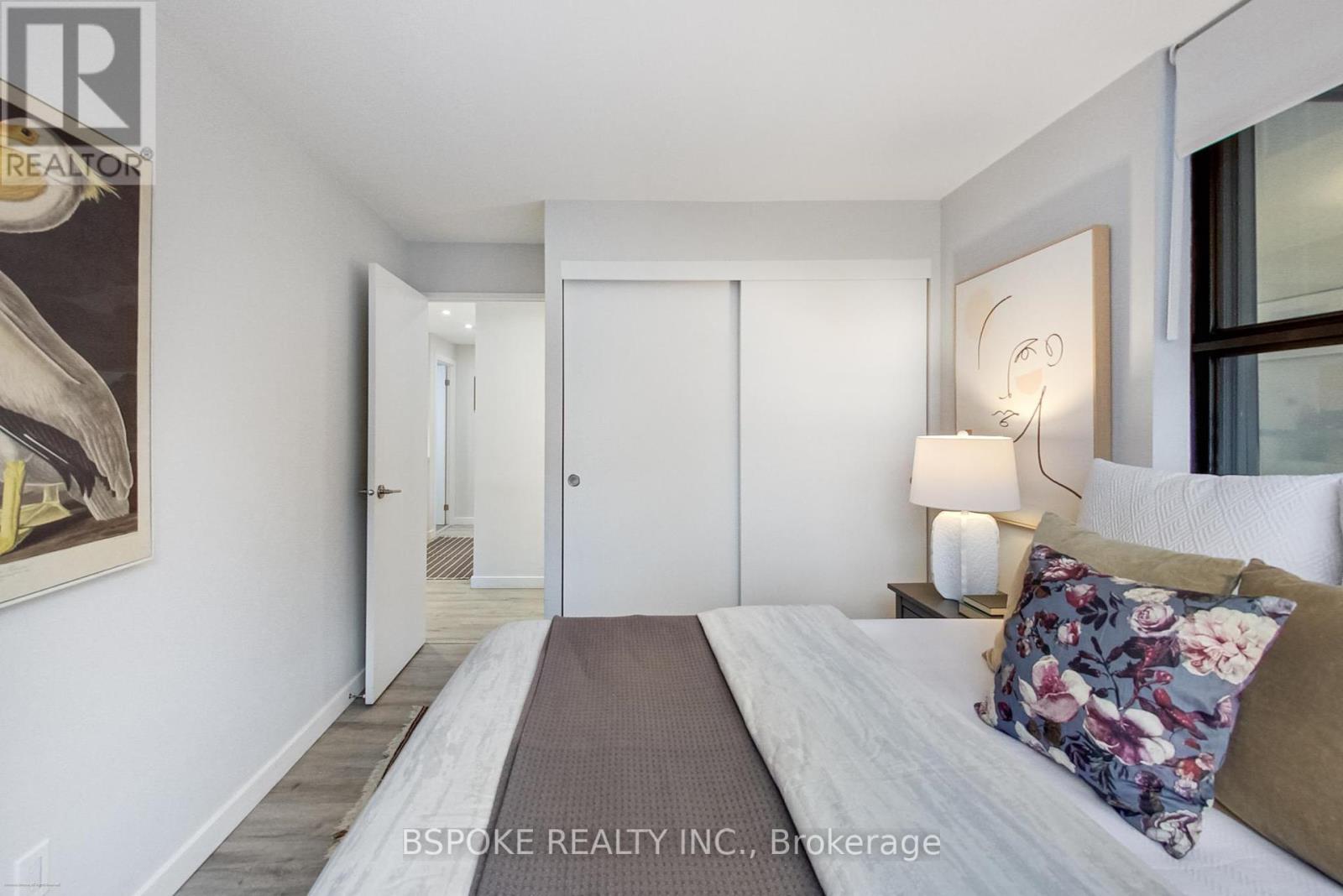 204 - 105 Mccaul Street, Toronto, Ontario  M5T 2X4 - Photo 22 - C12455032