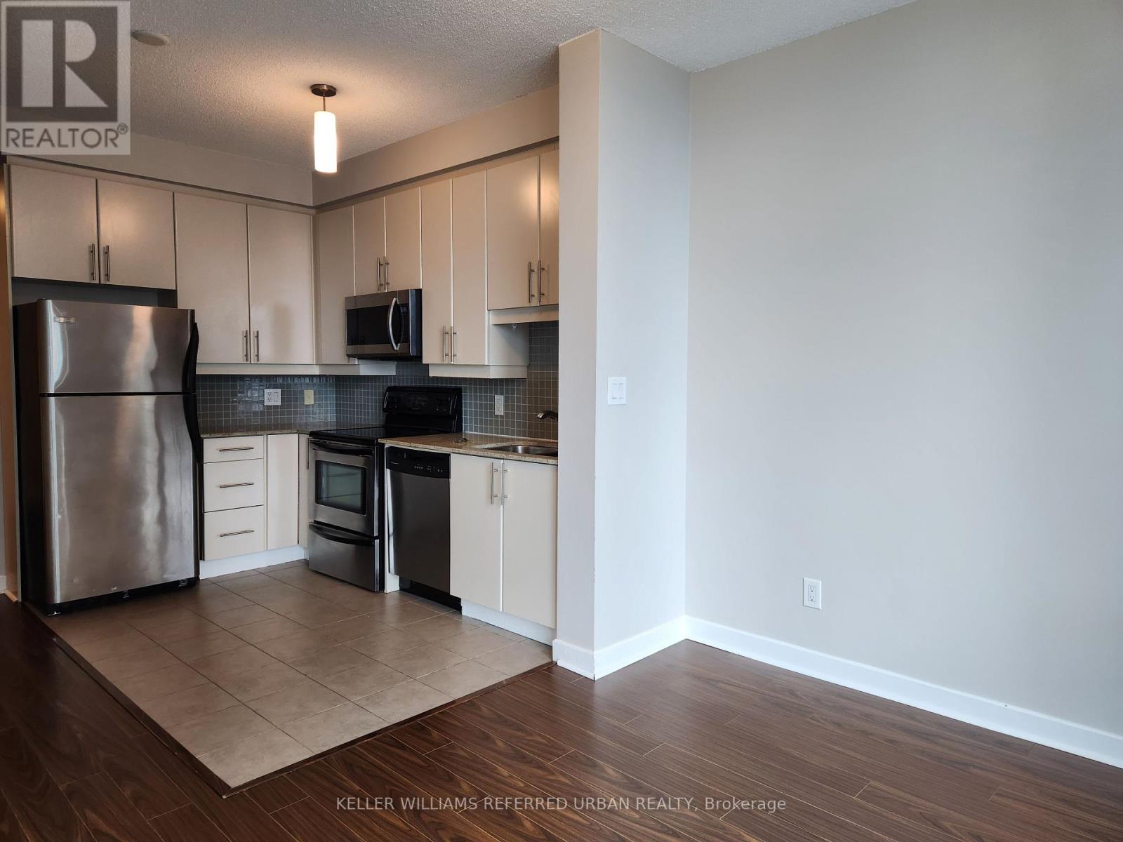 2606 - 18 Harbour Street, Toronto, Ontario  M5J 2Z6 - Photo 5 - C12455062