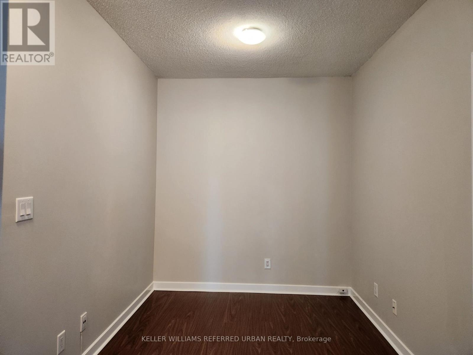 2606 - 18 Harbour Street, Toronto, Ontario  M5J 2Z6 - Photo 8 - C12455062