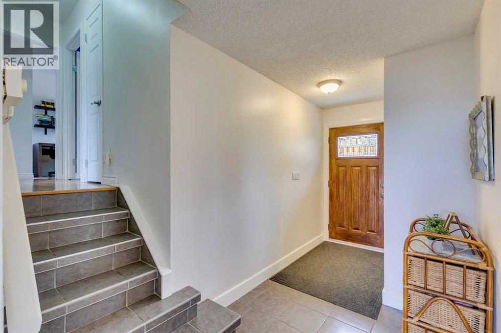 5016 Norris Road Nw, Calgary, Alberta  T2K 2P9 - Photo 15 - A2263577
