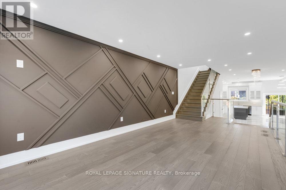 444 Pharmacy Avenue, Toronto (Clairlea-Birchmount), Ontario  M1L 3G6 - Photo 7 - E12455012