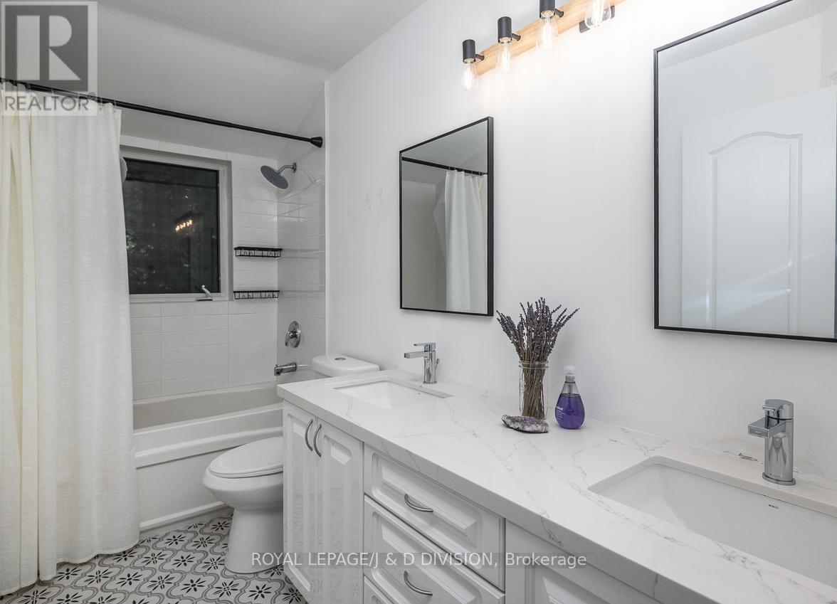 74 Lewis Street, Toronto (South Riverdale), Ontario  M4M 2H3 - Photo 24 - E12455029