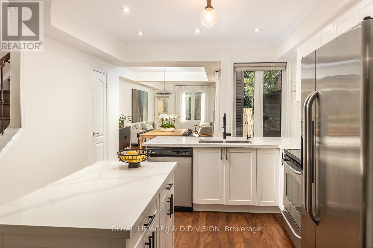 74 Lewis Street, Toronto (South Riverdale), Ontario  M4M 2H3 - Photo 6 - E12455029
