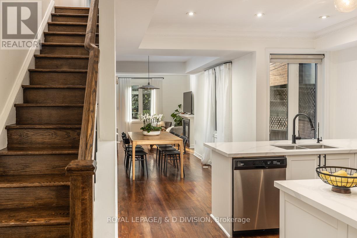 74 Lewis Street, Toronto (South Riverdale), Ontario  M4M 2H3 - Photo 7 - E12455029