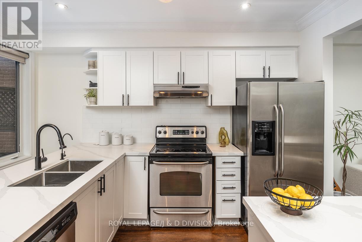 74 Lewis Street, Toronto (South Riverdale), Ontario  M4M 2H3 - Photo 8 - E12455029