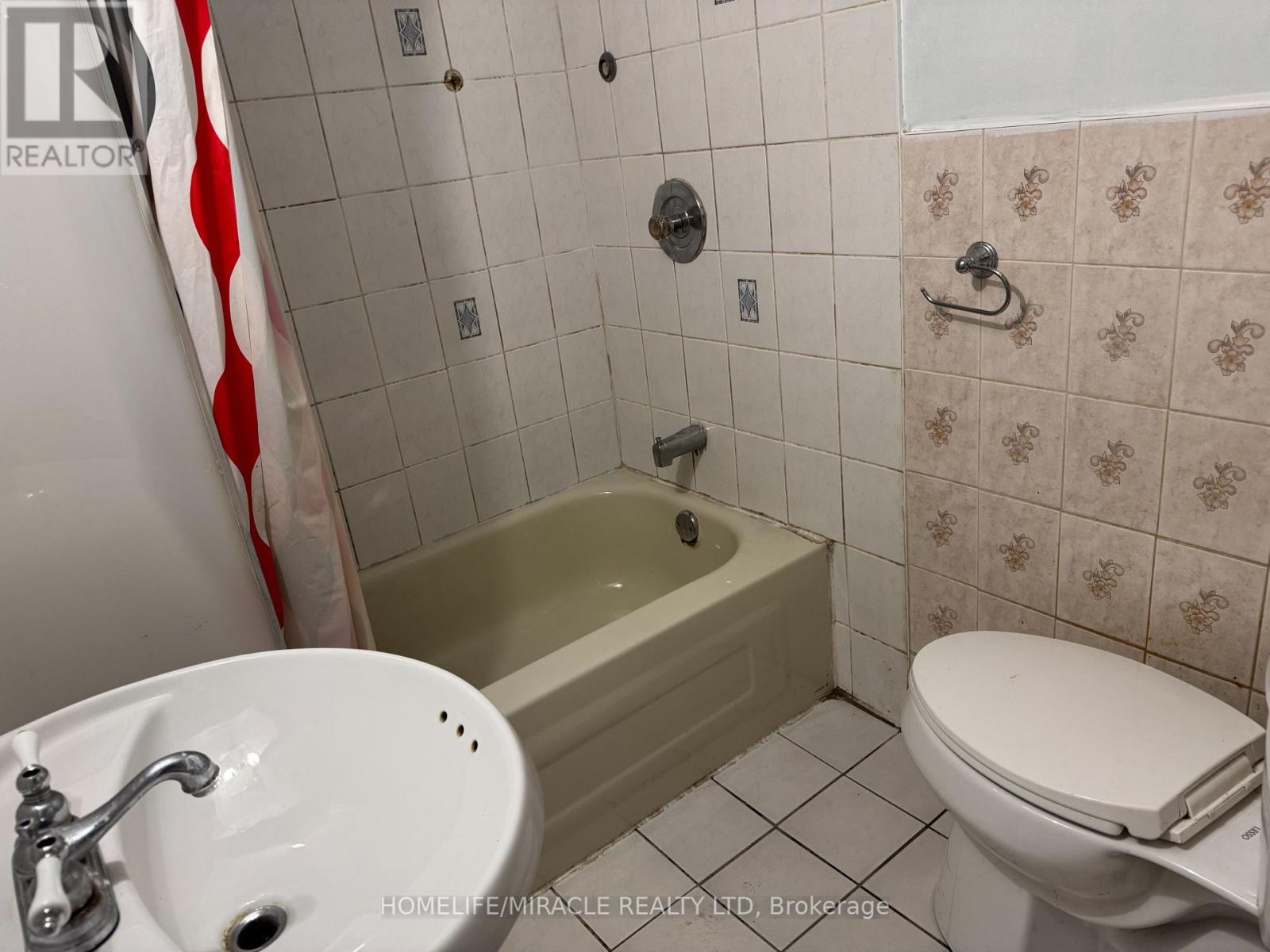 42 Nahanni Terrace, Toronto (Malvern), Ontario  M1B 1B8 - Photo 17 - E12455055