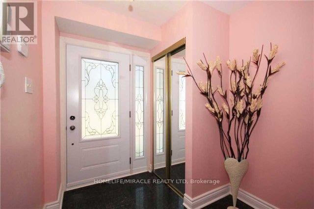 42 Nahanni Terrace, Toronto (Malvern), Ontario  M1B 1B8 - Photo 2 - E12455055
