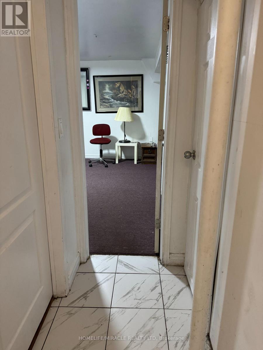 42 Nahanni Terrace, Toronto (Malvern), Ontario  M1B 1B8 - Photo 20 - E12455055