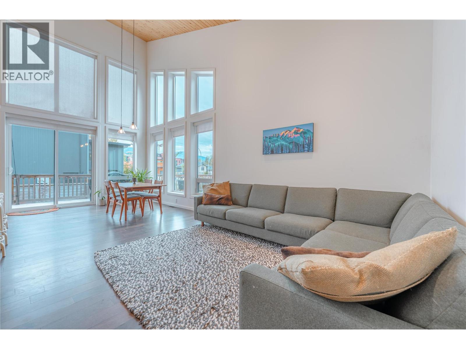 1960 Aspen Crescent, Revelstoke, British Columbia  V0E 2S1 - Photo 18 - 10364358