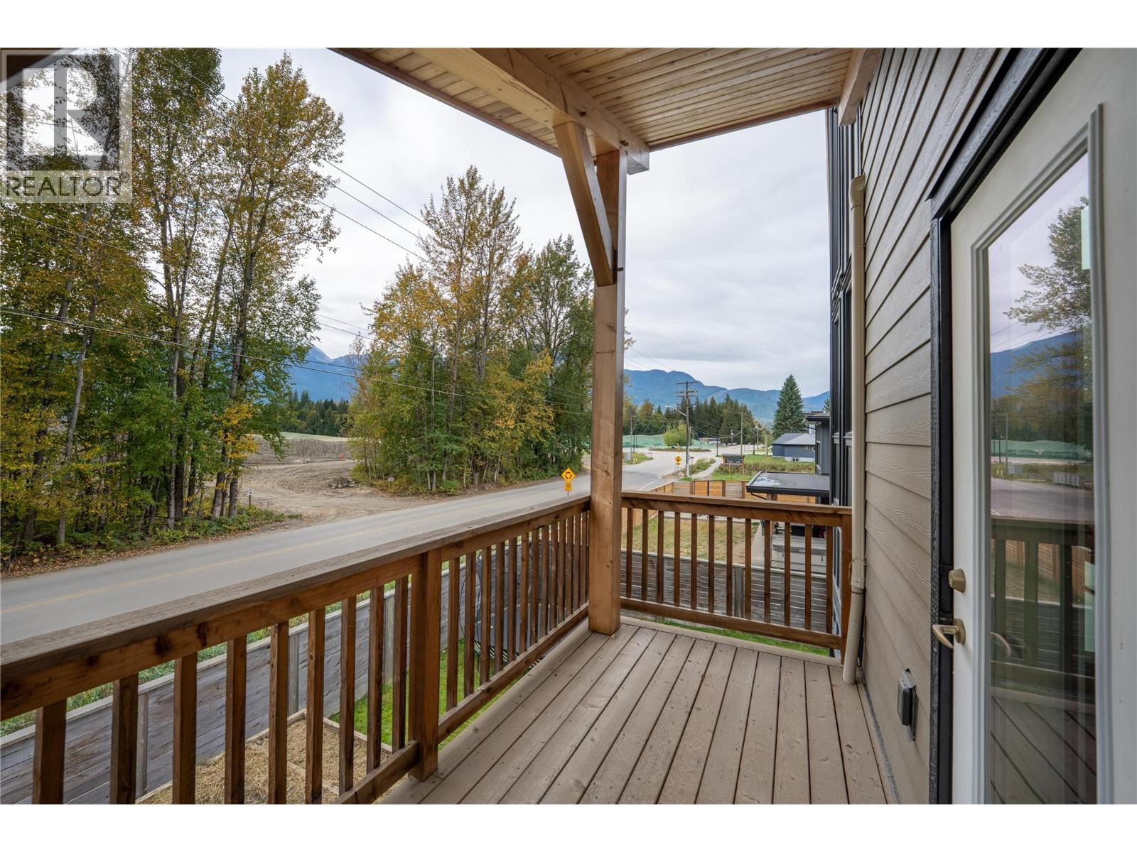 1960 Aspen Crescent, Revelstoke, British Columbia  V0E 2S1 - Photo 30 - 10364358