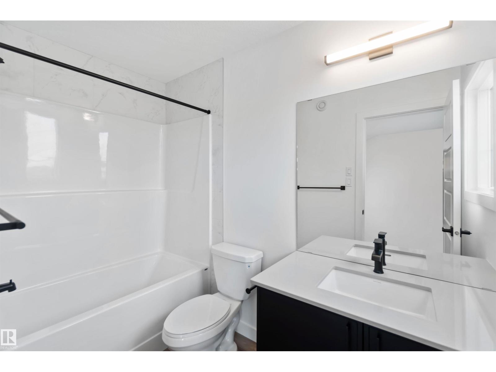 1015 Aster Bv Nw, Edmonton, Alberta  T6T 2W8 - Photo 19 - E4460447