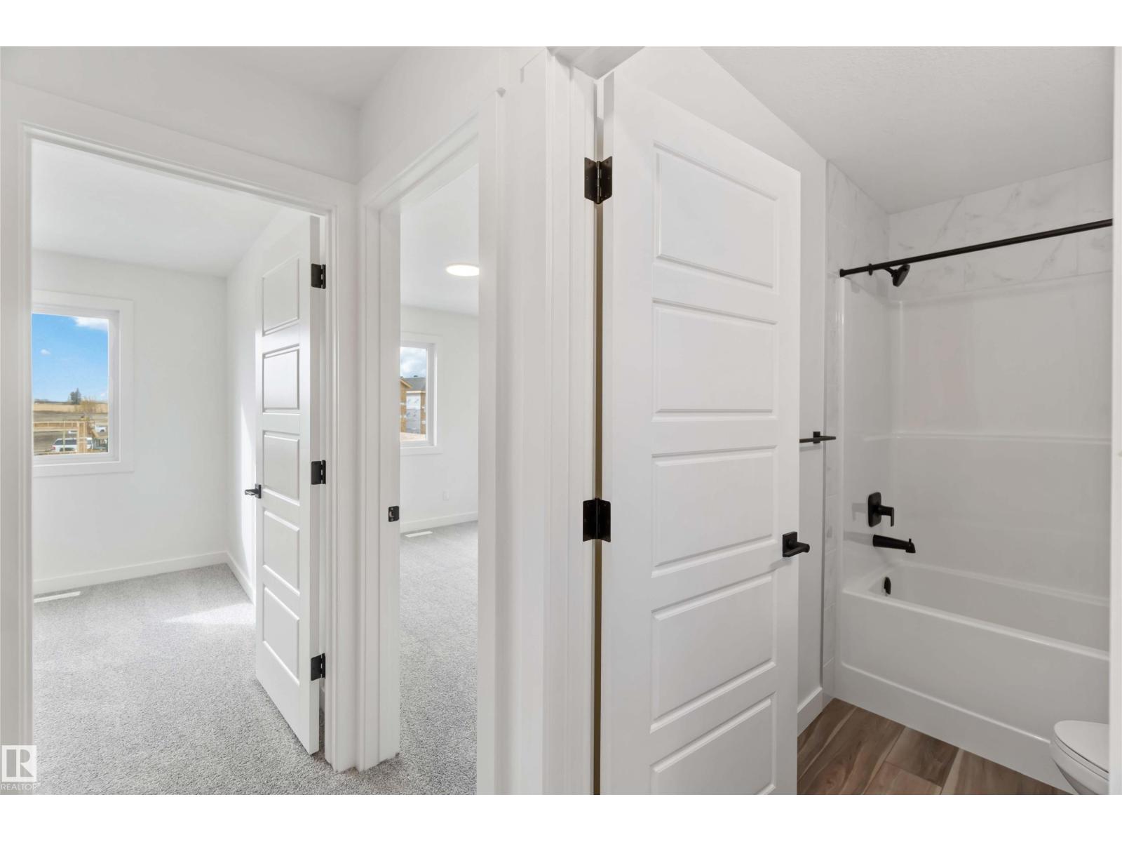 1015 Aster Bv Nw, Edmonton, Alberta  T6T 2W8 - Photo 9 - E4460447