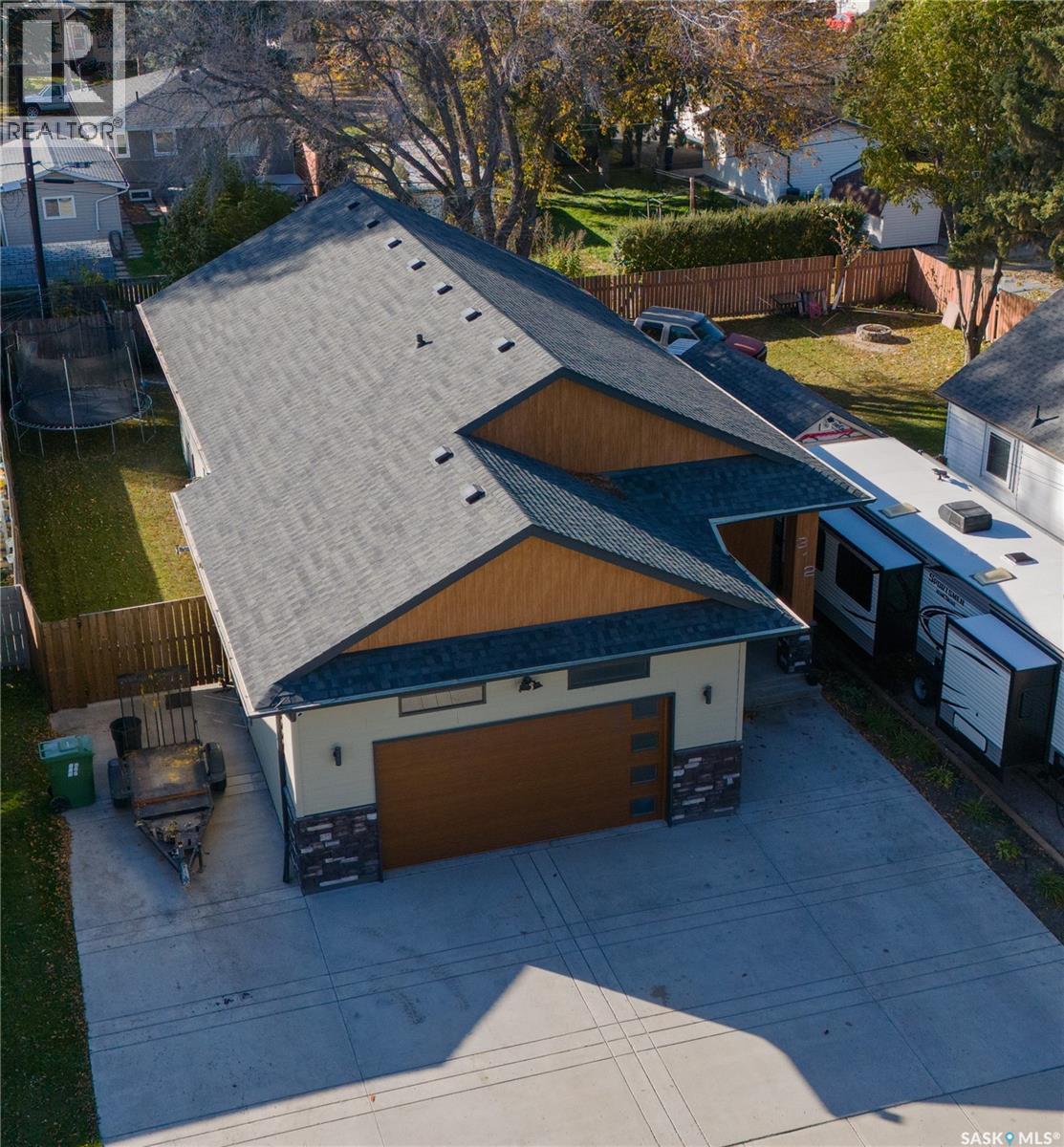 312 First Avenue N, Yorkton, Saskatchewan  S3N 1K5 - Photo 4 - SK020452
