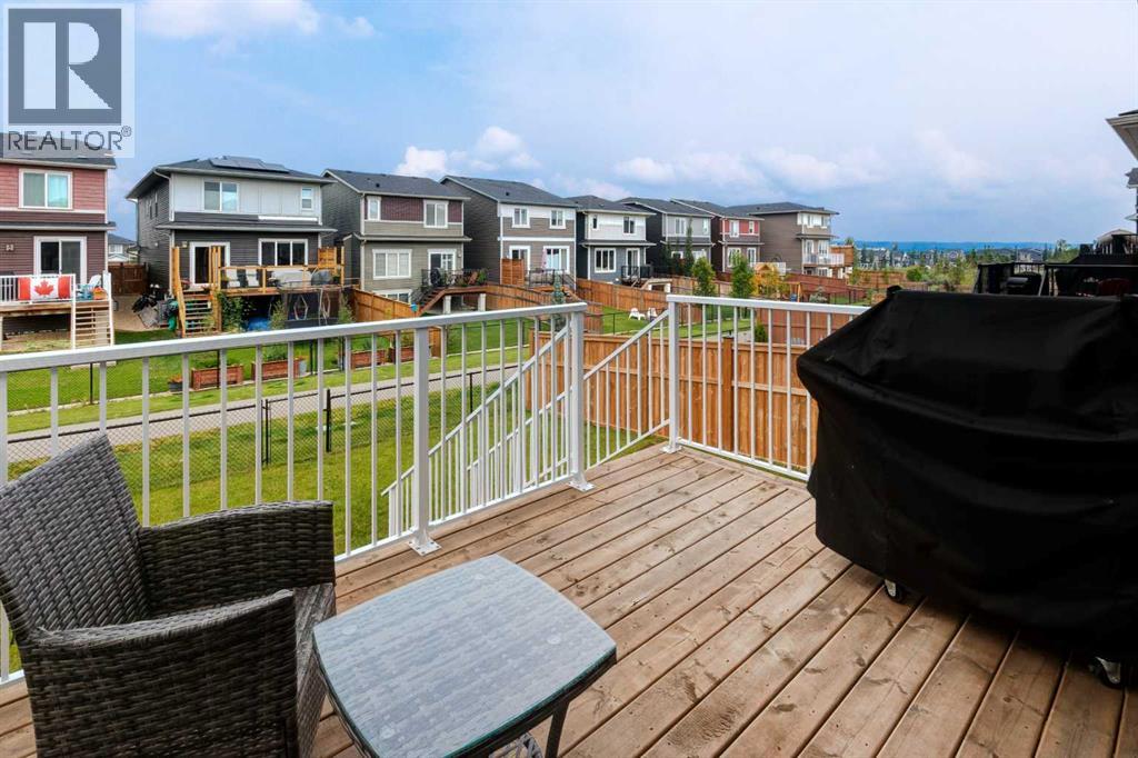 100 Emberside Glen, Cochrane, Alberta  T4C 2L7 - Photo 31 - A2240168