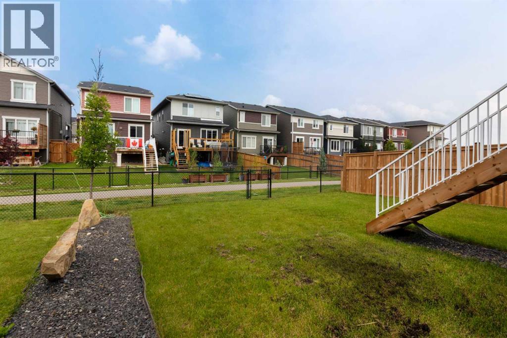 100 Emberside Glen, Cochrane, Alberta  T4C 2L7 - Photo 29 - A2240168