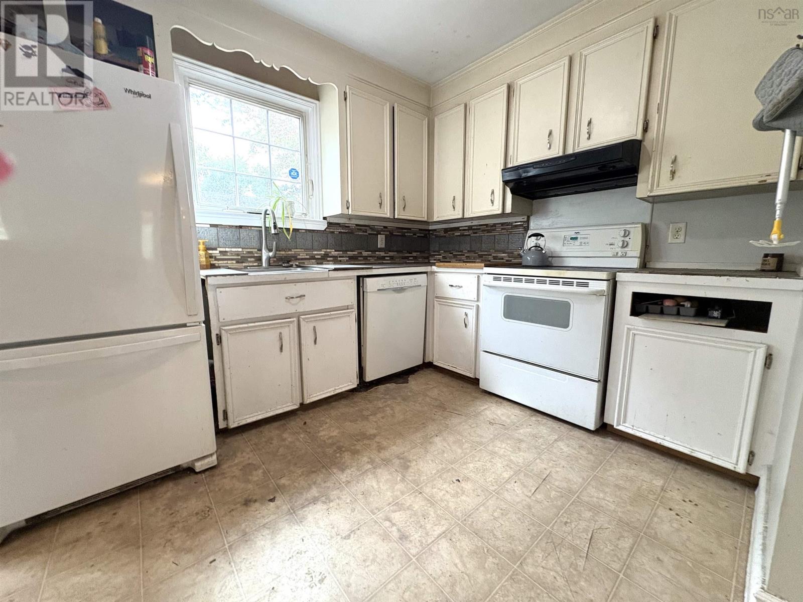 32 Apollo Court, Halifax, Nova Scotia  B3M 1H1 - Photo 12 - 202525537