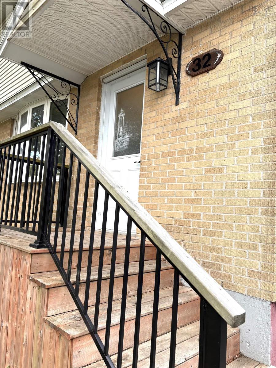 32 Apollo Court, Halifax, Nova Scotia  B3M 1H1 - Photo 2 - 202525537