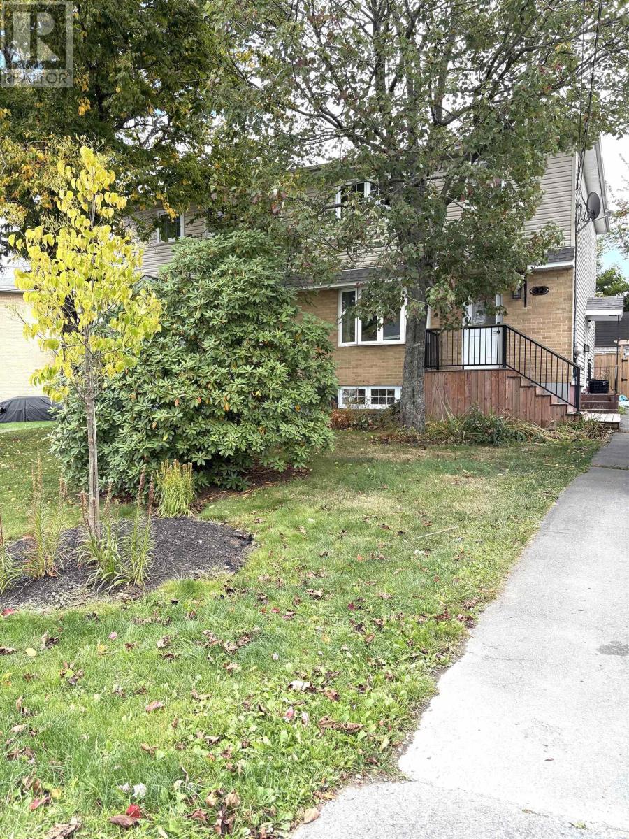 32 Apollo Court, Halifax, Nova Scotia