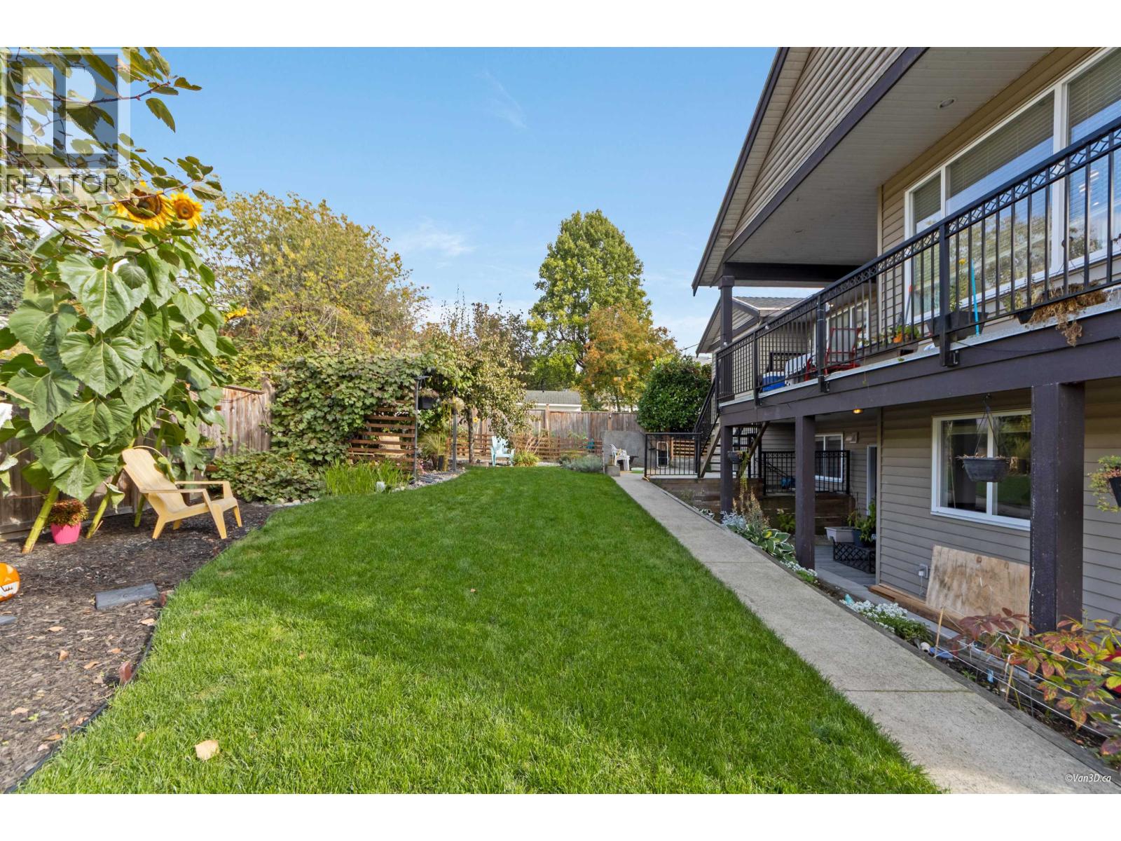 729 Delestre Avenue, Coquitlam, British Columbia  V3K 2G2 - Photo 3 - R3056099