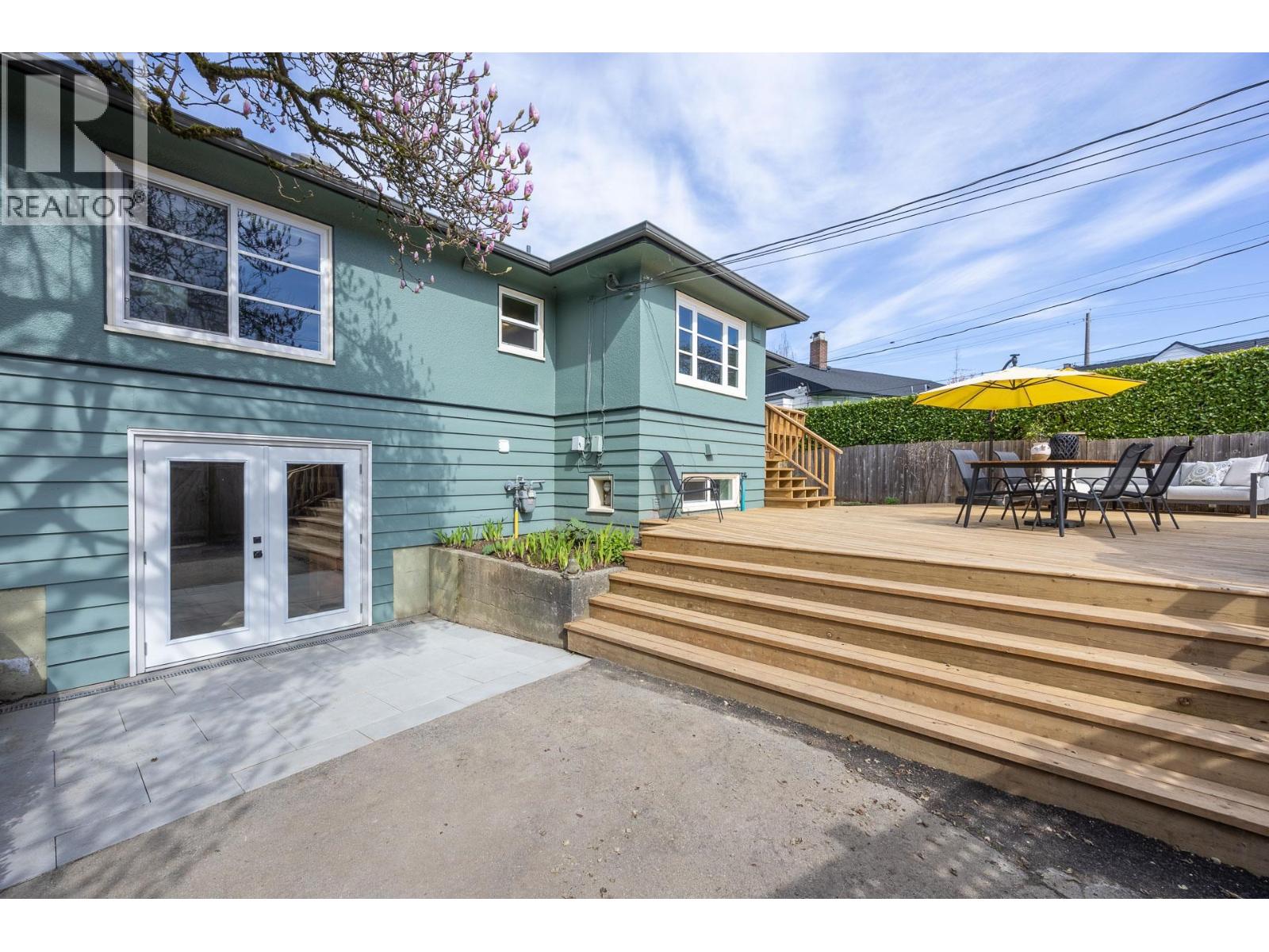 106 College Court, New Westminster, British Columbia  V3L 1K9 - Photo 24 - R3057044
