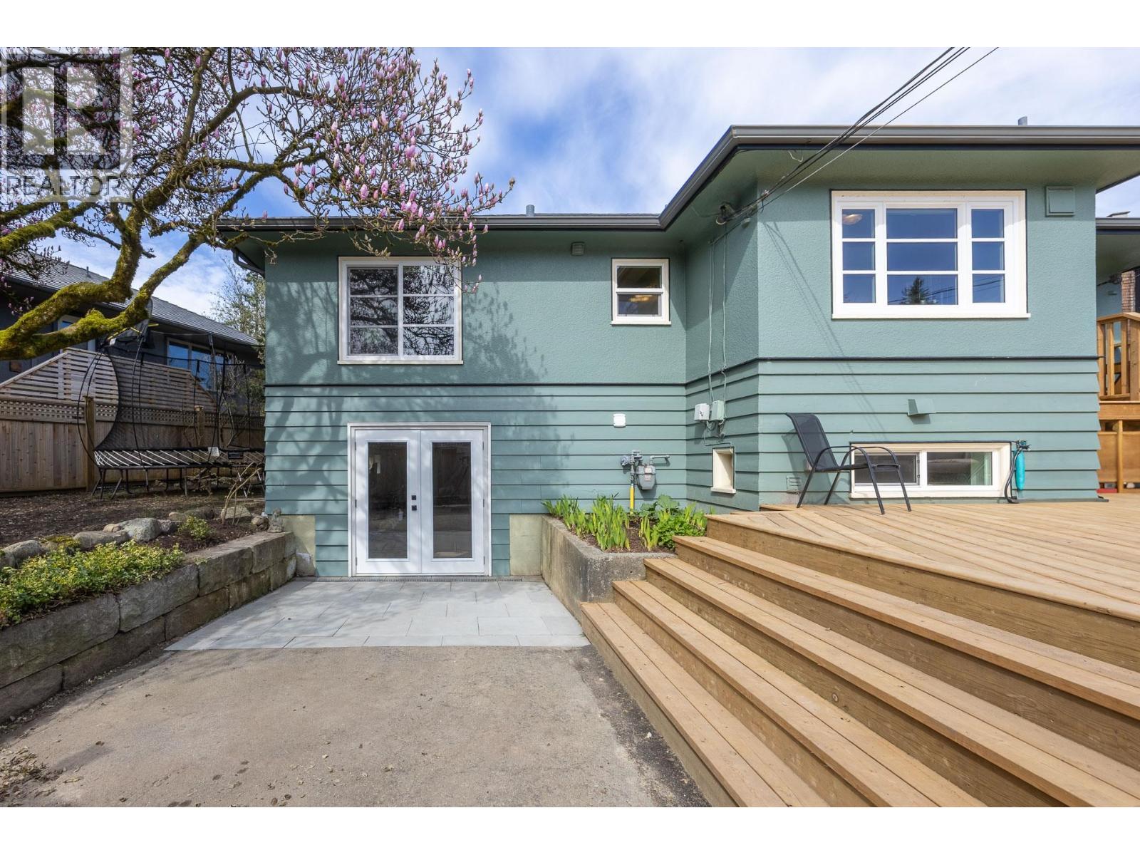 106 College Court, New Westminster, British Columbia  V3L 1K9 - Photo 25 - R3057044