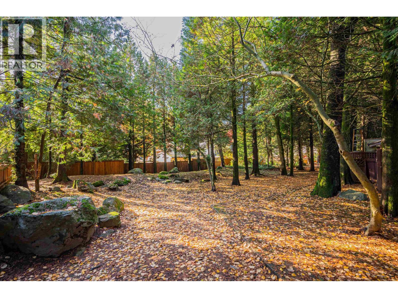 4814 Fernglen Drive, Burnaby, British Columbia  V5G 3V7 - Photo 25 - R3053131