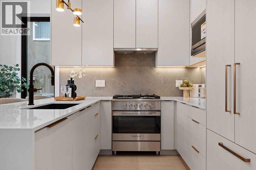 6890 Brooks Street, Vancouver, British Columbia  V5S 3J7 - Photo 12 - R3056263