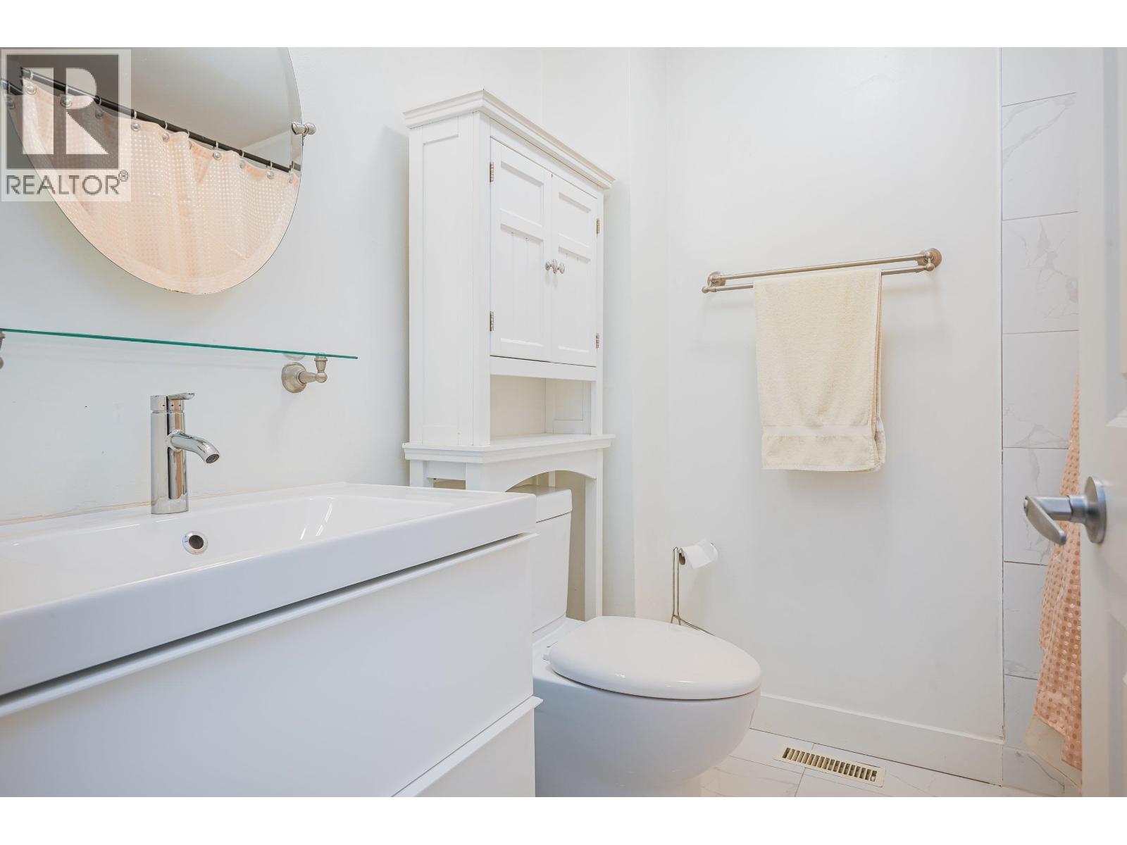 4814 Fernglen Drive, Burnaby, British Columbia  V5G 3V7 - Photo 14 - R3053131