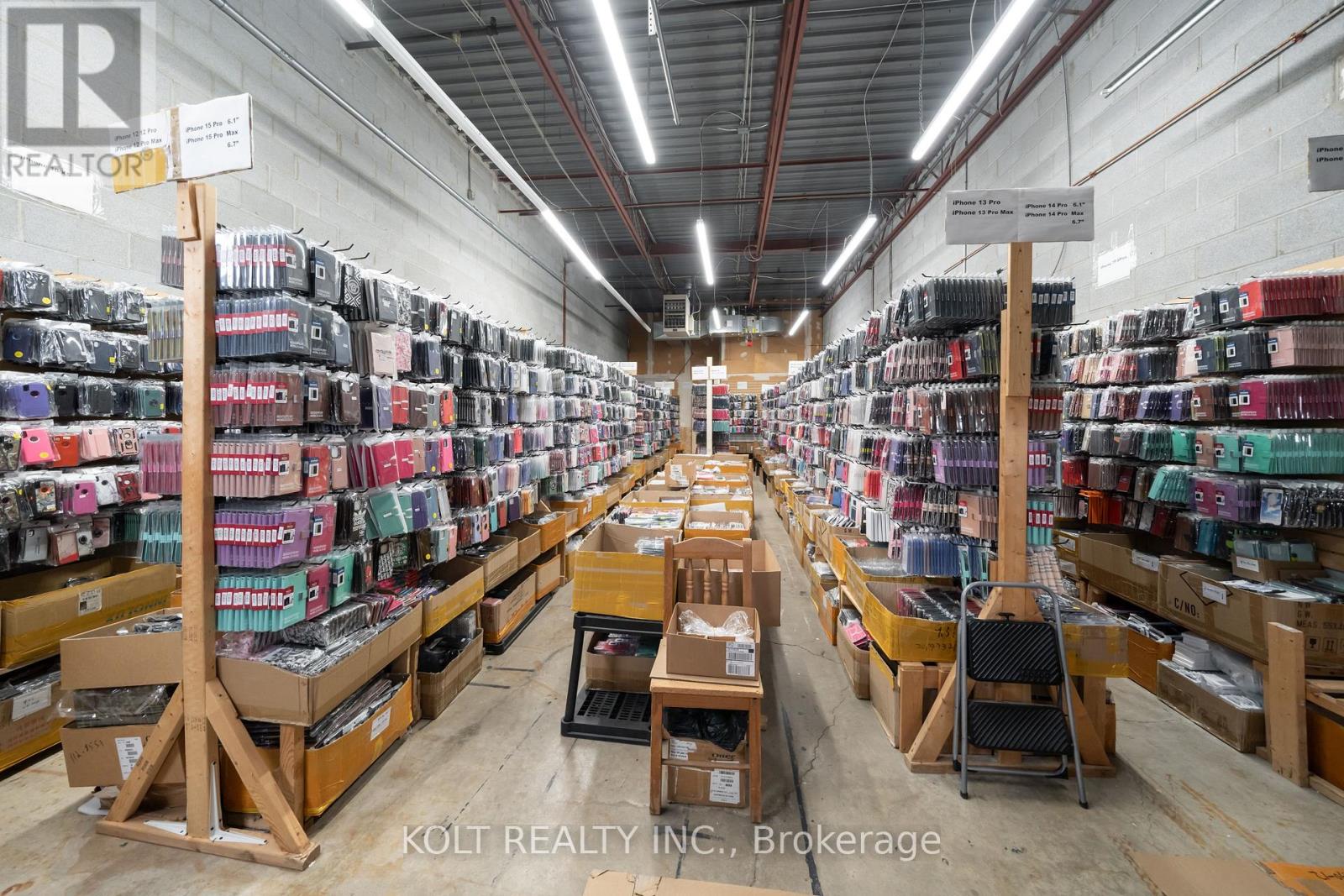 24/25 - 300 Esna Park Drive, Markham (Milliken Mills West), Ontario  L3R 1H3 - Photo 2 - N12455024