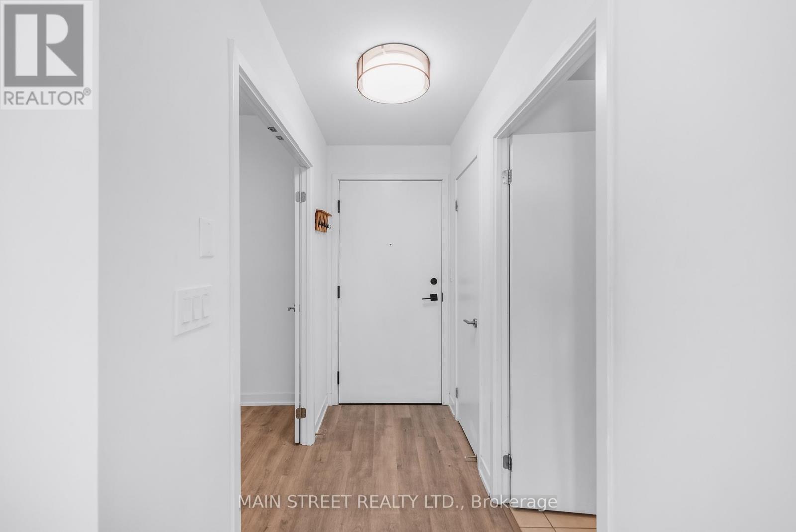 716 - 8119 Birchmount Road, Markham (Unionville), Ontario  L6G 0H5 - Photo 10 - N12455034