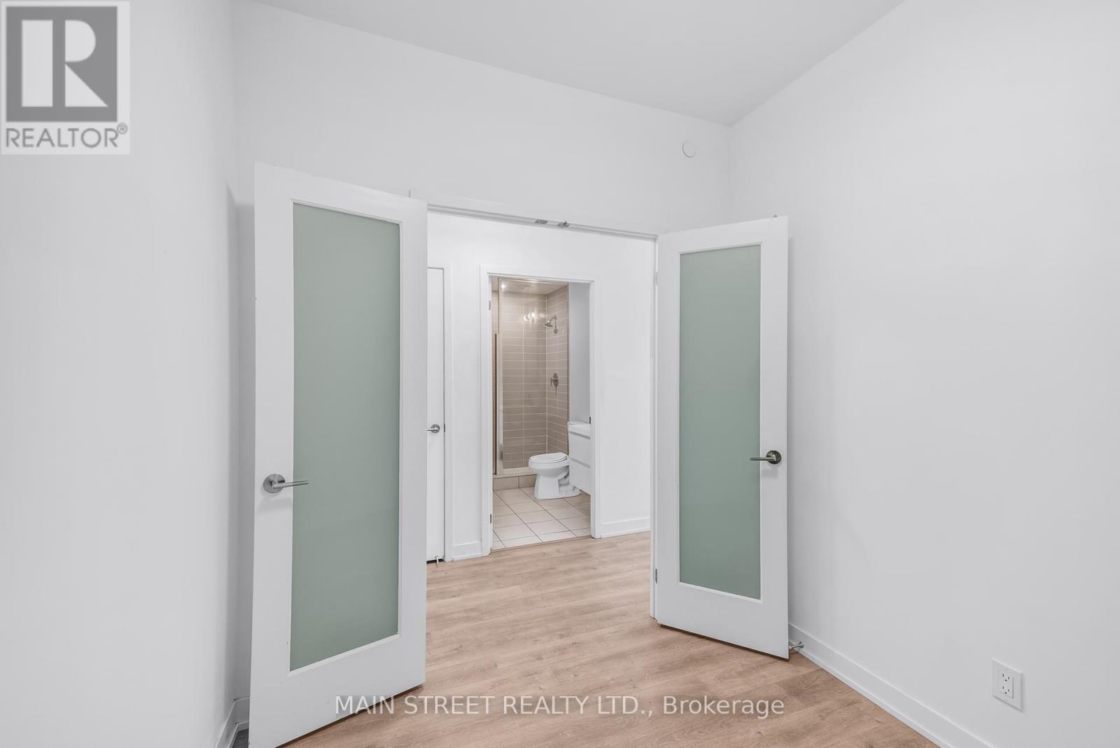 716 - 8119 Birchmount Road, Markham (Unionville), Ontario  L6G 0H5 - Photo 22 - N12455034