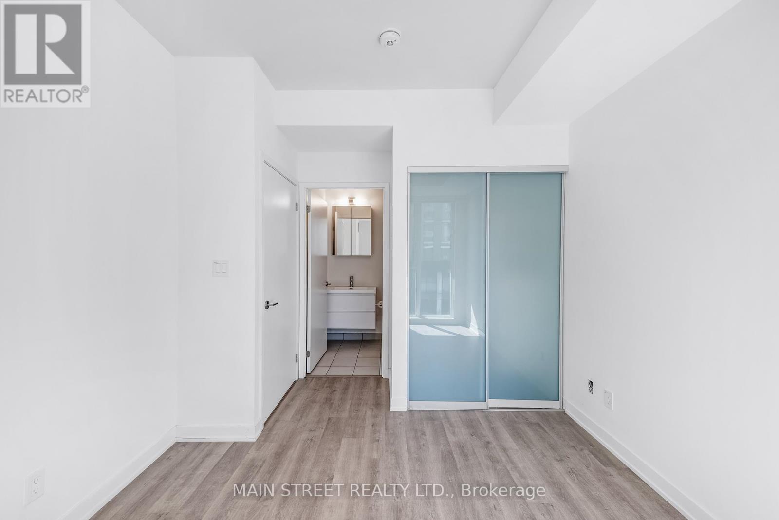 716 - 8119 Birchmount Road, Markham (Unionville), Ontario  L6G 0H5 - Photo 23 - N12455034