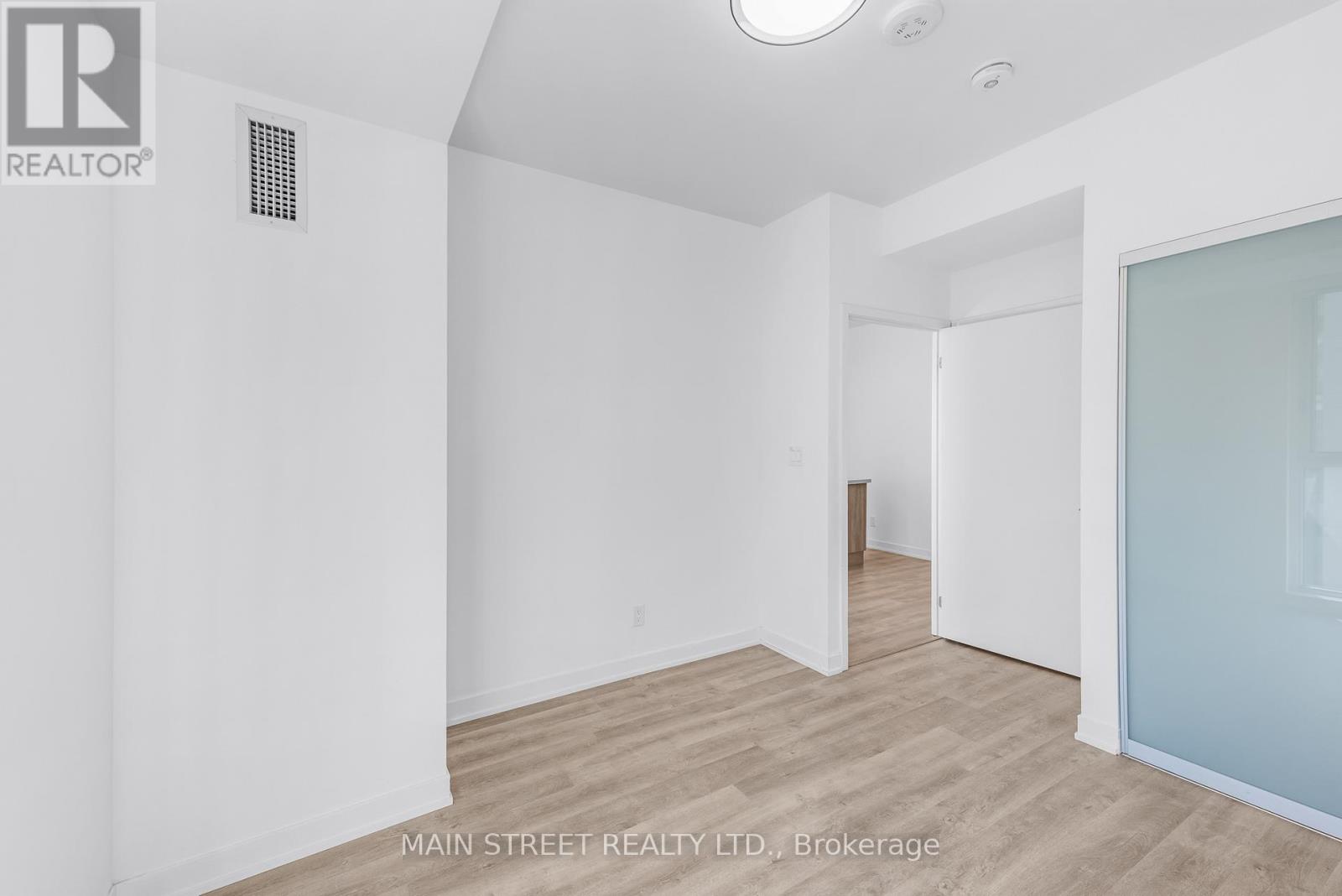 716 - 8119 Birchmount Road, Markham (Unionville), Ontario  L6G 0H5 - Photo 24 - N12455034