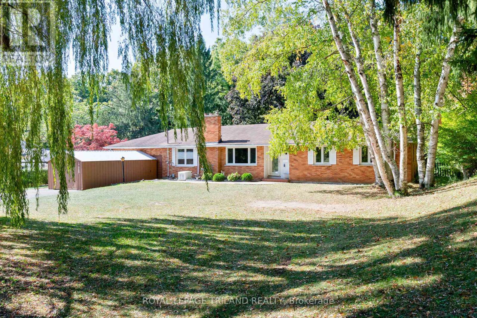 6267 Sunset Road, Central Elgin, Ontario  N0L 2L0 - Photo 2 - X12455181
