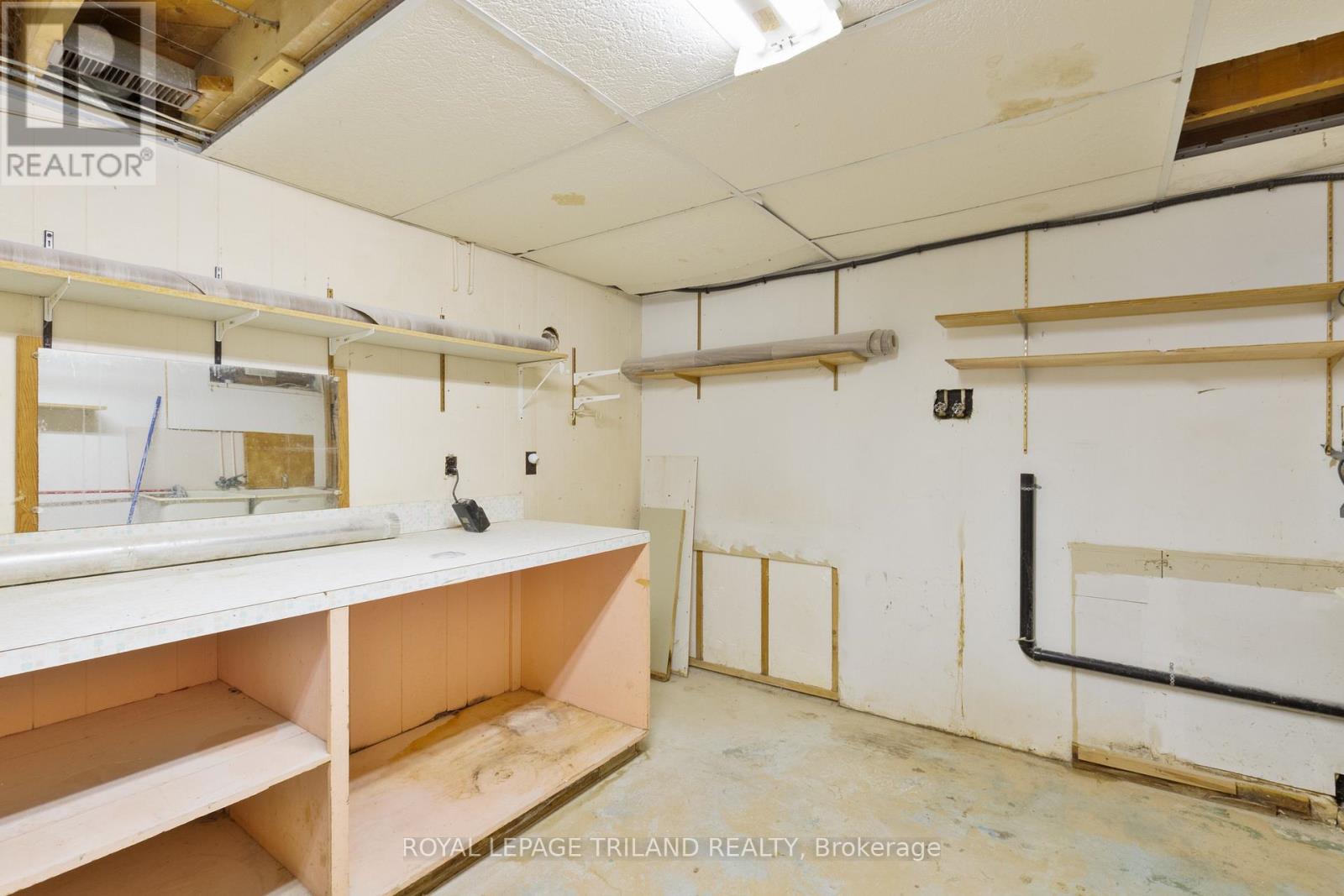 6267 Sunset Road, Central Elgin, Ontario  N0L 2L0 - Photo 34 - X12455181