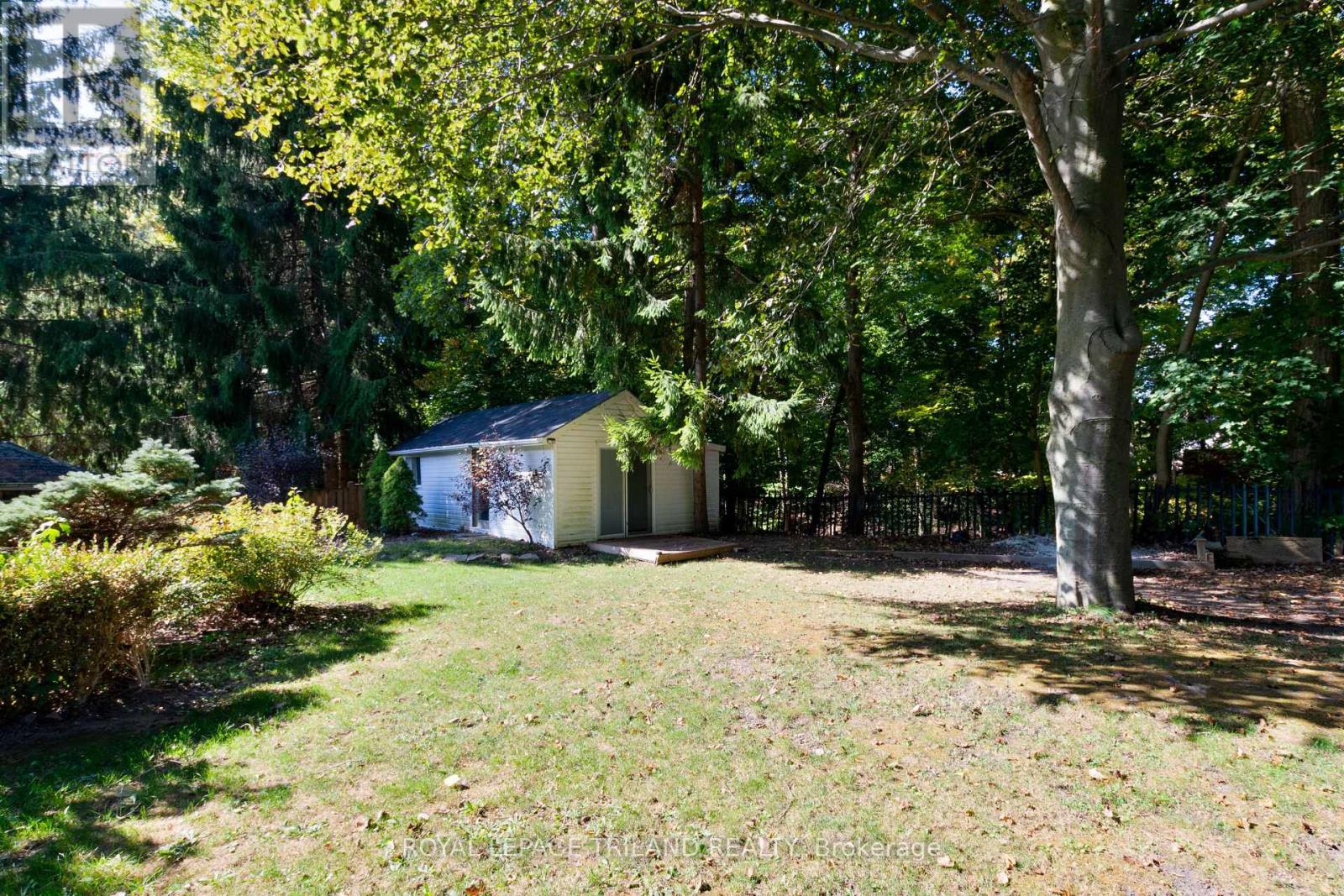 6267 Sunset Road, Central Elgin, Ontario  N0L 2L0 - Photo 46 - X12455181