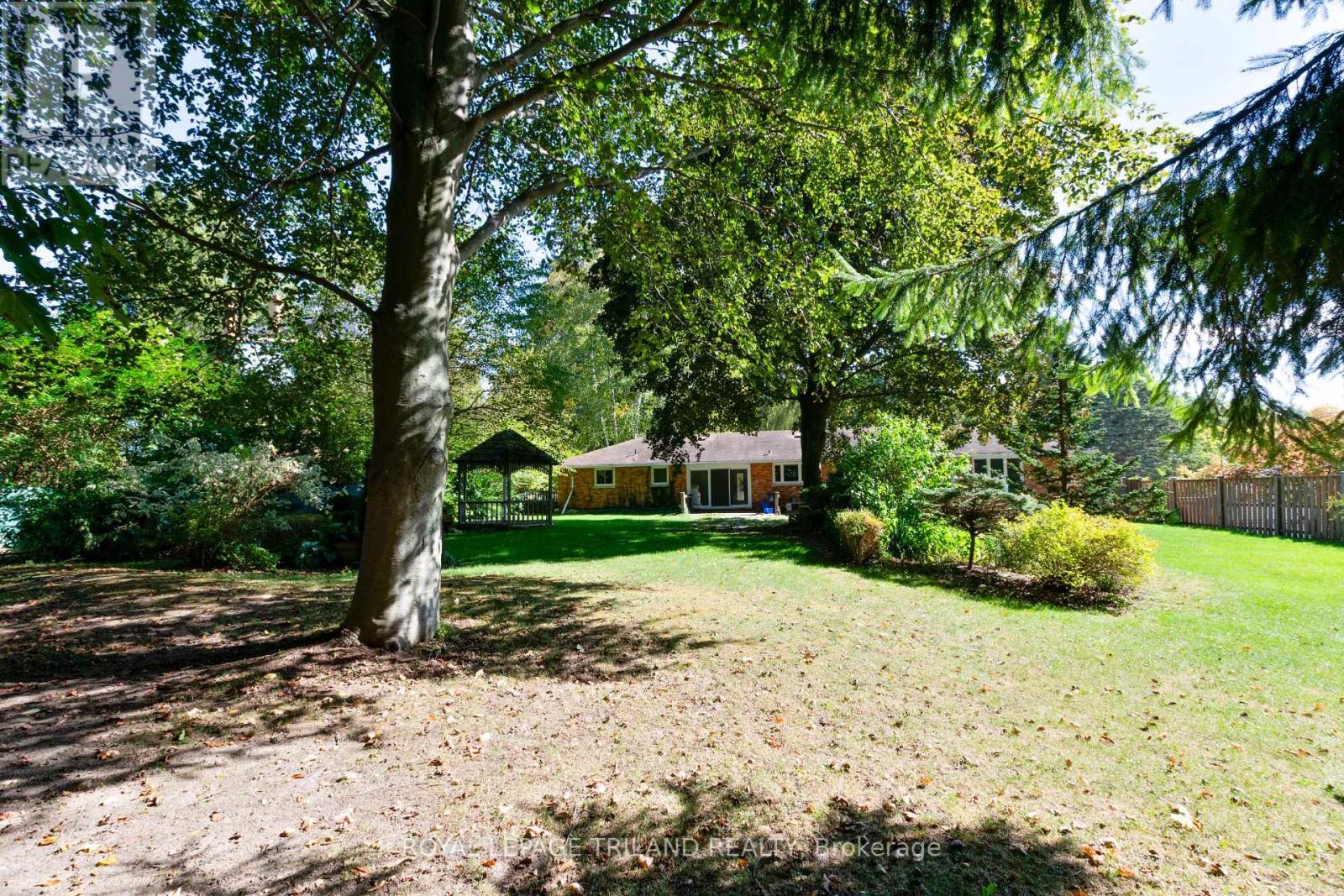 6267 Sunset Road, Central Elgin, Ontario  N0L 2L0 - Photo 47 - X12455181
