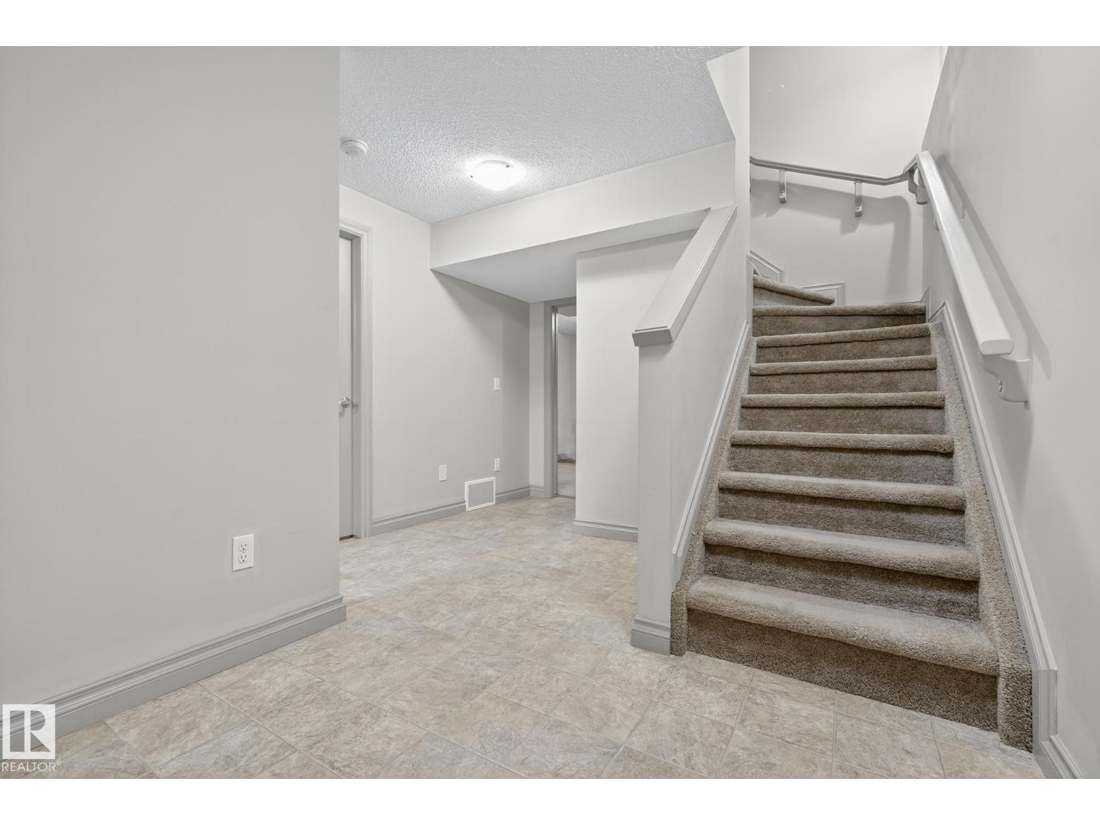 #1 2005 70 St Sw, Edmonton, Alberta  T6X 0T9 - Photo 23 - E4461531