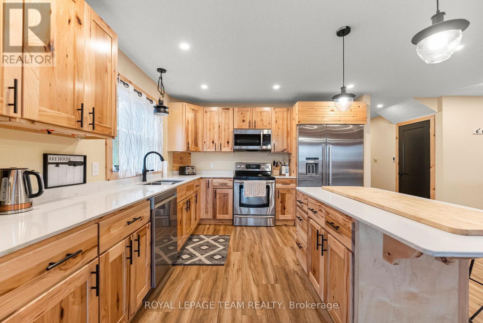 679 Curtiss Road, Madawaska Valley, Ontario  K0J 1B0 - Photo 20 - X12455130