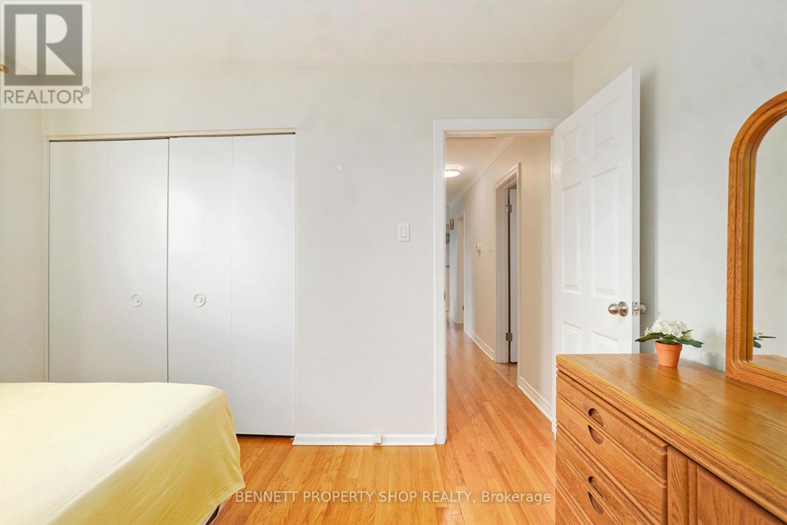 17 Glenmanor Drive, Ottawa, Ontario  K2G 3E8 - Photo 17 - X12455124