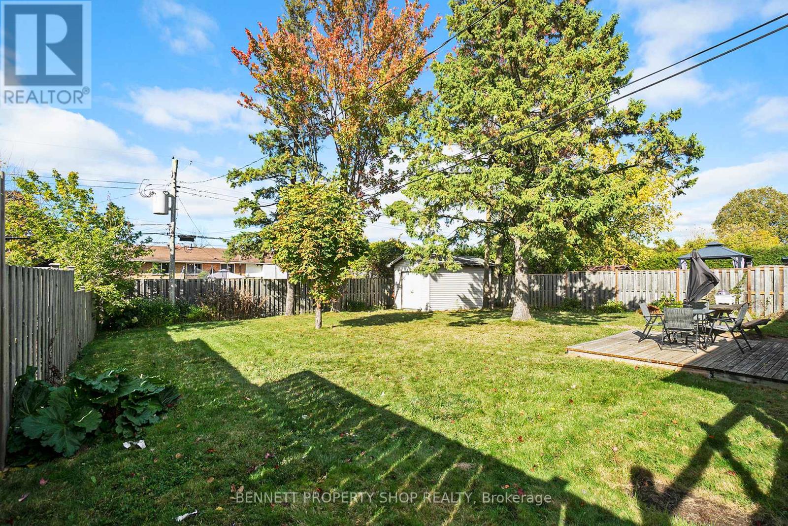 17 Glenmanor Drive, Ottawa, Ontario  K2G 3E8 - Photo 22 - X12455124