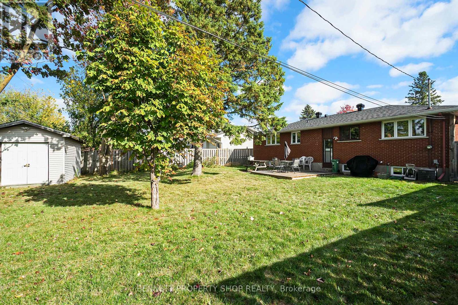 17 Glenmanor Drive, Ottawa, Ontario  K2G 3E8 - Photo 24 - X12455124